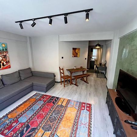 Central & Cosy Flat For 4 Person Estambul Exterior foto